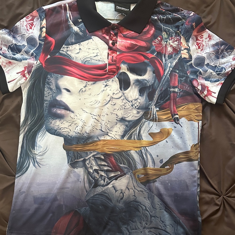 Fresh Artistic Skull and Face Print Polo Shirt